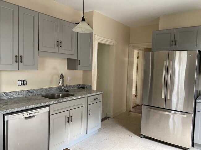 Foto del edificio - 16 Haverford St