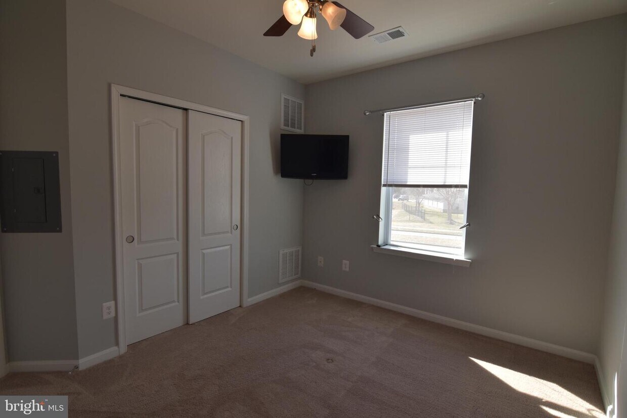 23540 FDR Blvd Unit 207, California, MD 20619 Condo for Rent in