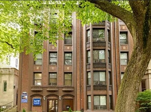 Building Photo - 1430 N Dearborn St