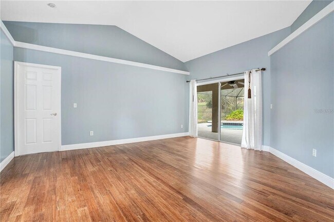 Foto del edificio - 14203 Vista Del Lago Blvd