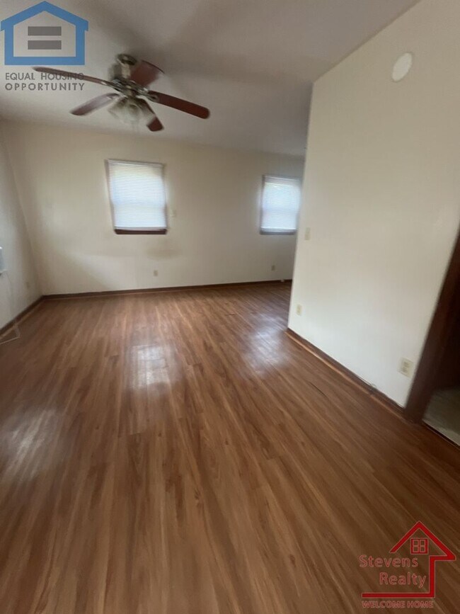 Foto del edificio - 6051 Nashville Hwy