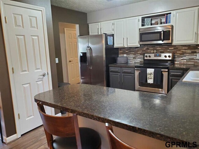Foto del edificio - Home For Rent Bellevue.