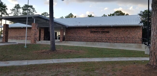 Building Photo - 1305 Bettes St