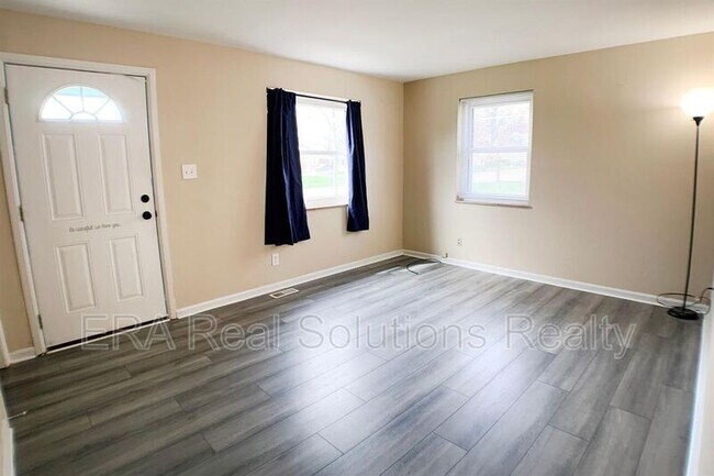 Building Photo - 9382 Raven Ln