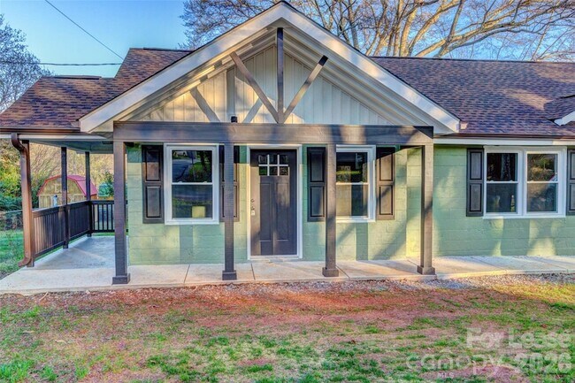 Foto del edificio - 824 2nd St