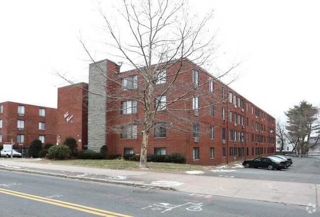 Building Photo - 76 Webster