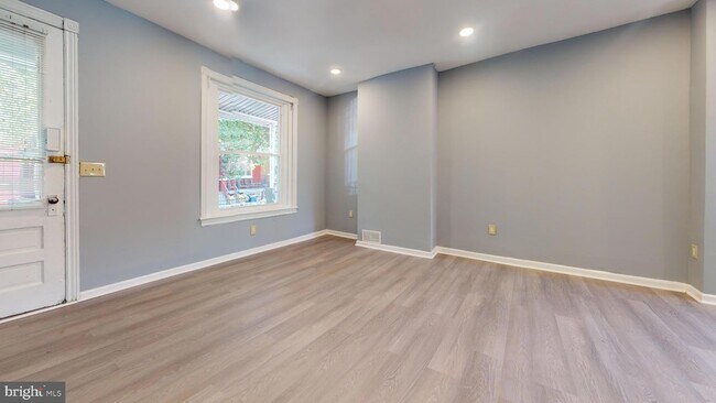 Building Photo - 1433 N Felton St