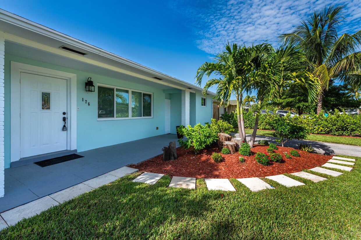 176 SE 27th Way, Boynton Beach, FL 33435 House Rental in Boynton