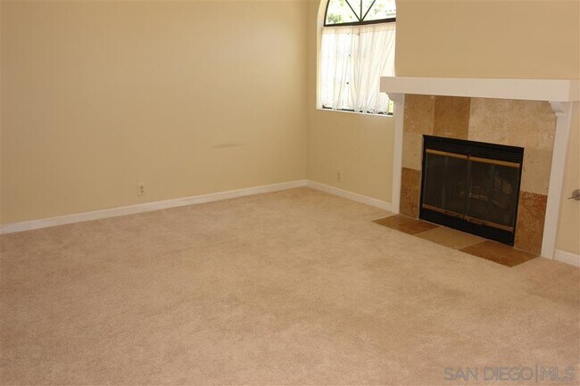 Building Photo - 7650 Palmilla Dr
