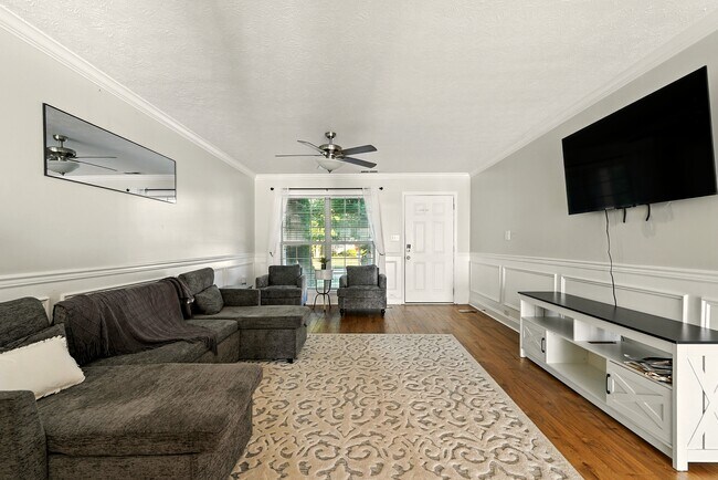 Foto del edificio - 17011 Bowline View Trail