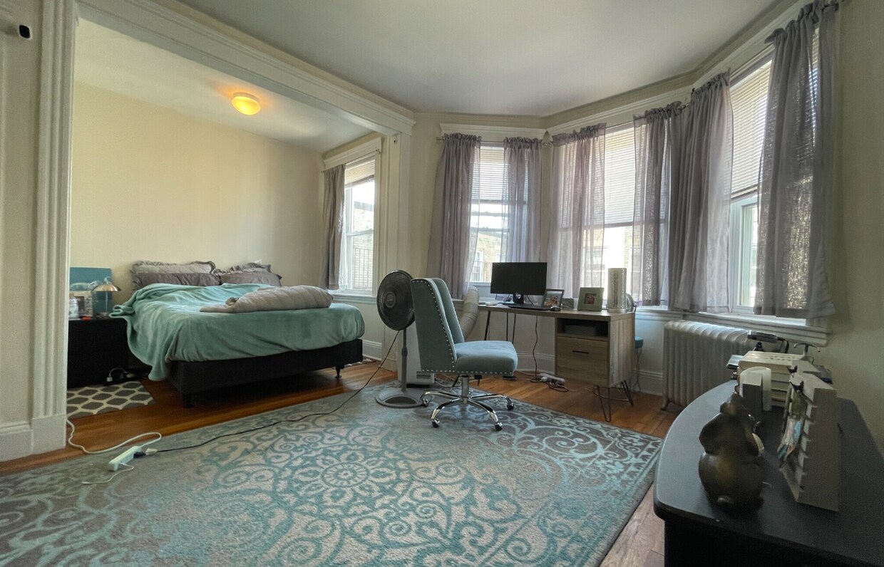 Foto principal - 1195 Boylston St
