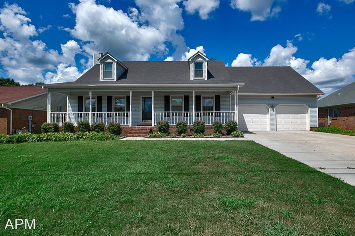 Primary Photo - 4 br, 3 bath House - 2809 Carrington Dr SW