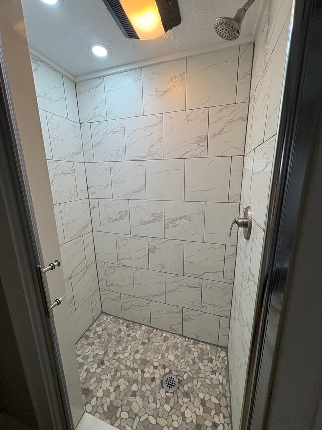 Foto del edificio - 412 Emerick St