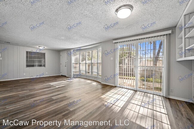 Building Photo - 3 br, 2 bath House - 1128 Terrace Trl.