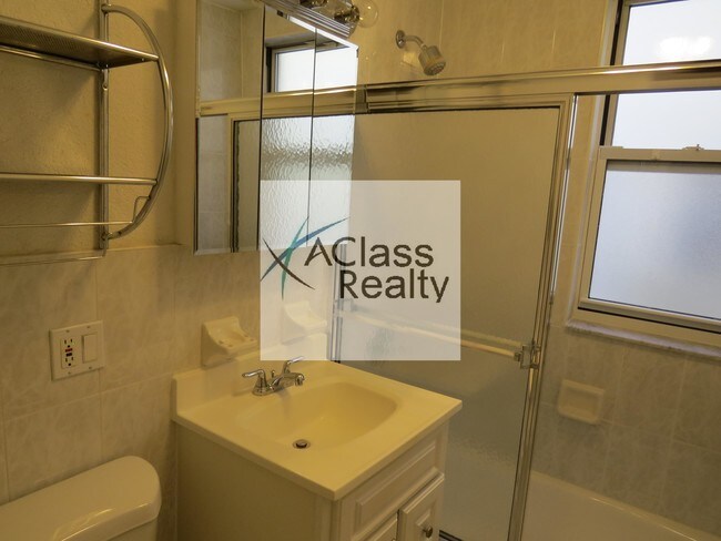 Foto del edificio - 2844 47th St