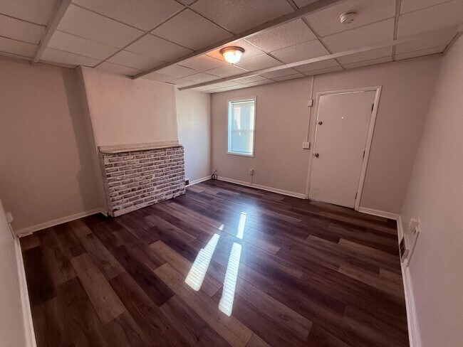 Foto del edificio - 4403 Davison St