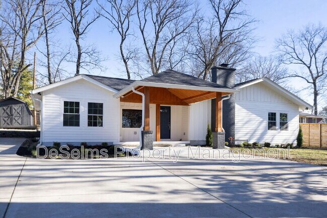 Foto del edificio - 4204 Brush Hill Rd