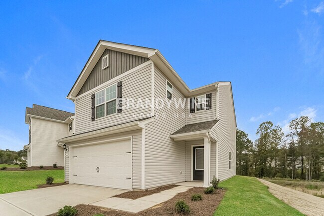 Building Photo - NEW Lower Rental Rate Leasing Special: Mar...