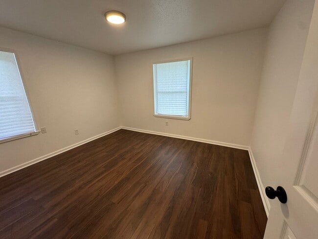 Photo - Hamilton House