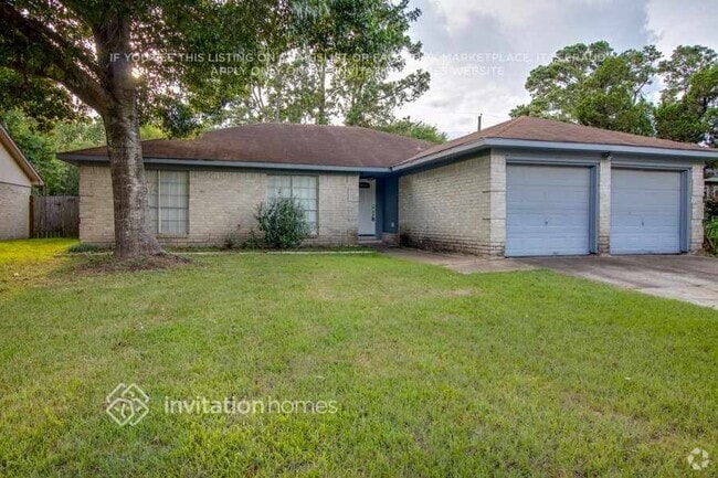 Building Photo - 15911 Timber Valley Dr