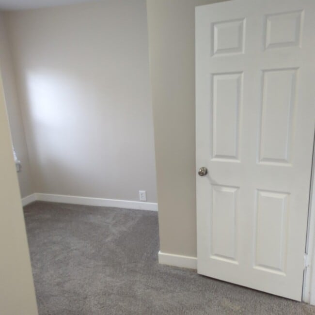 Foto del edificio - 220 Grandview Ave