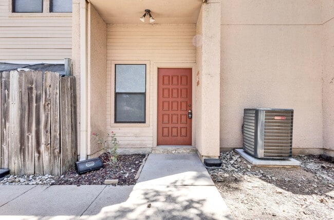 Building Photo - 8418 Fathom Cir