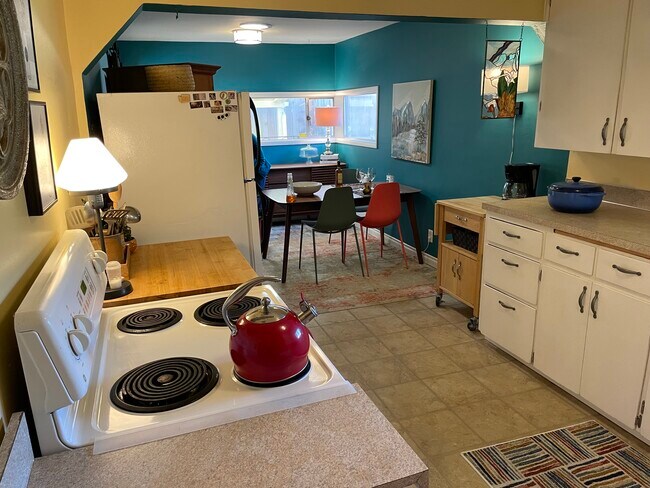 Fully furnished home - 9201 7th Ave NW