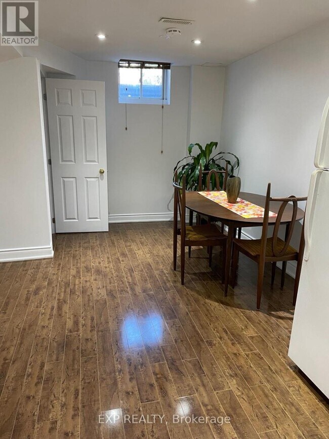 Building Photo - 5251 Bushelgrove Cir