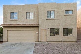 Building Photo - 9229 S Las Lomitas Pl