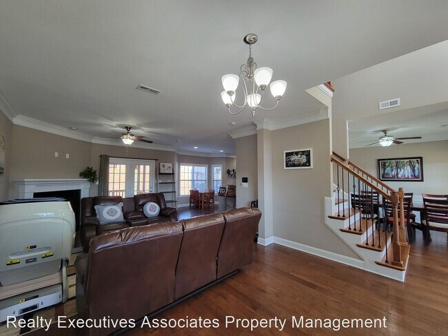 Foto del edificio - 4 br, 2.5 bath House - 1737 Golden Nugget ...