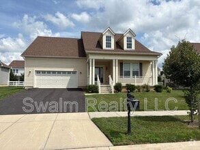 Building Photo - 1704 E Davinci Dr