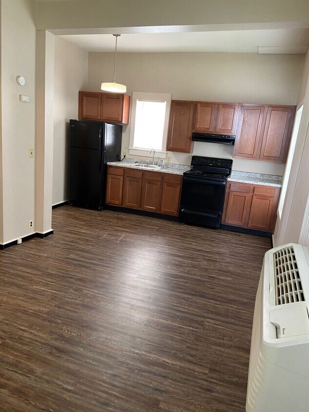 Foto principal - 1227 1st Ave N