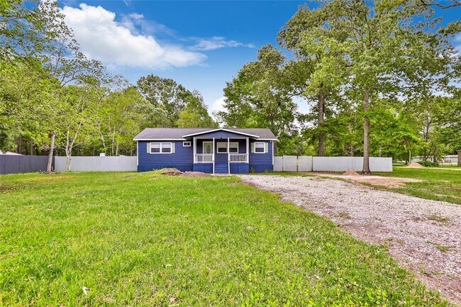 Building Photo - 152 County Rd 2800