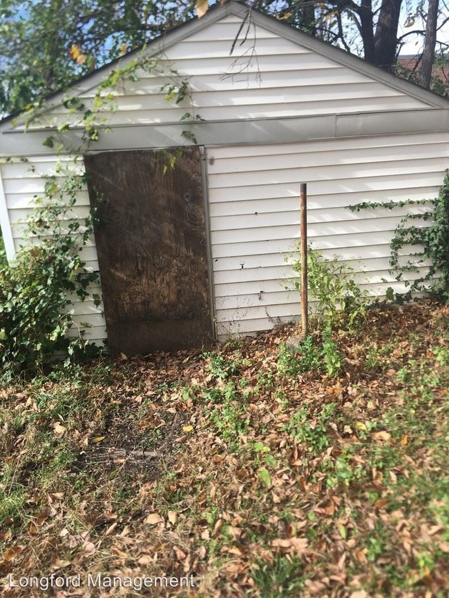 Building Photo - 5 br, 1.5 bath House - 2718 12th Street, NE