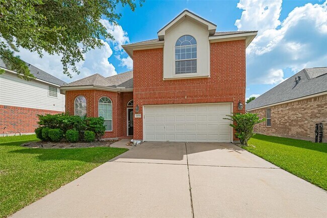 Foto del edificio - 24730 Blane Dr