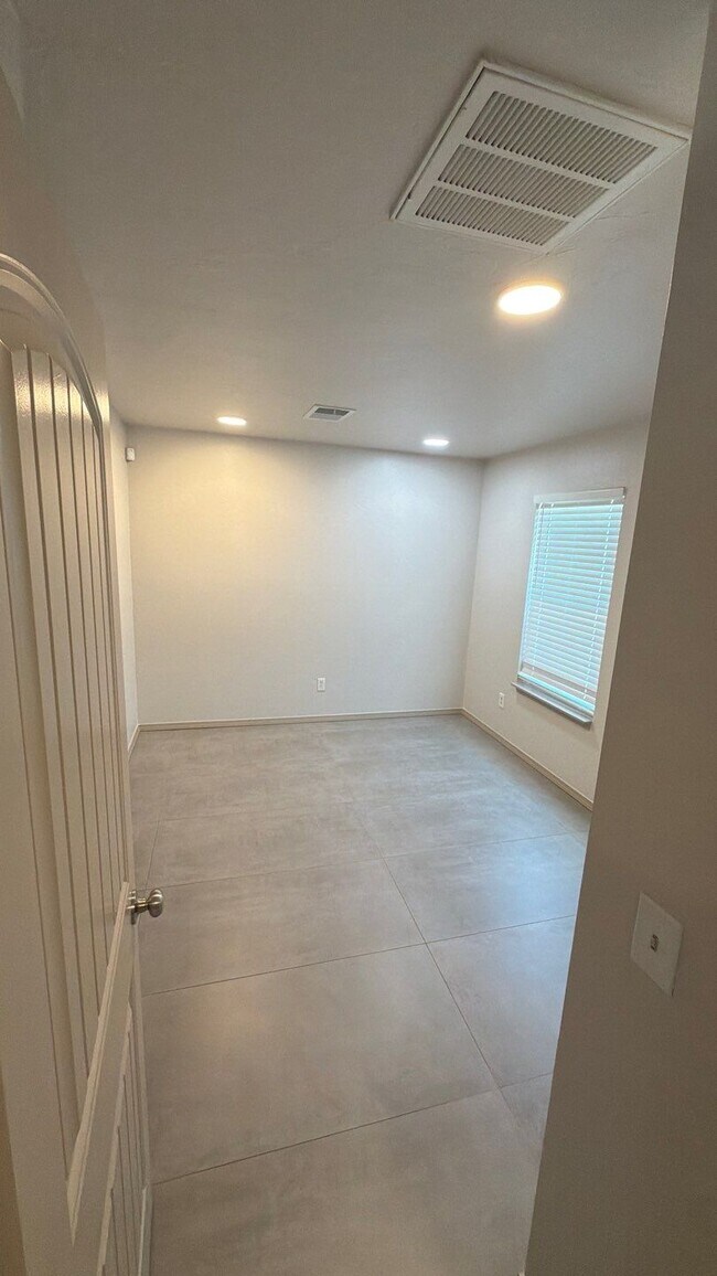 Foto del edificio - 1708 NW 144th Terrace