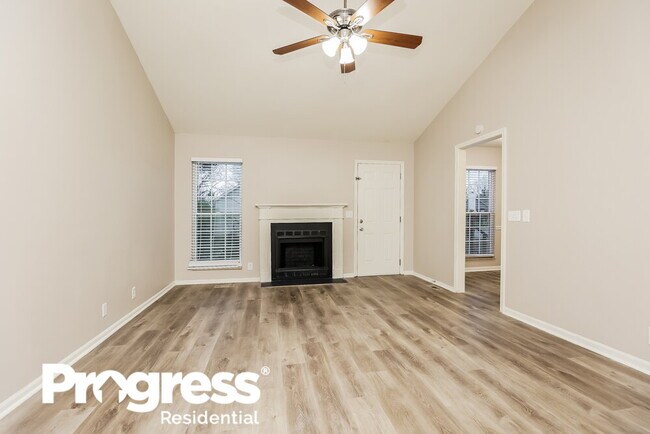 Building Photo - 3277 Towne Village Rd