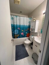 Building Photo - 36 Hollyberry Trl