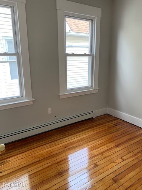 Foto del edificio - 4 br, 1 bath  - 14 Alling St