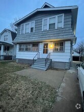 Building Photo - 1462 E 175th St