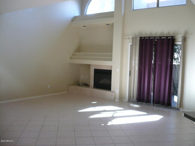 Building Photo - 6510 S Hazelton Ln
