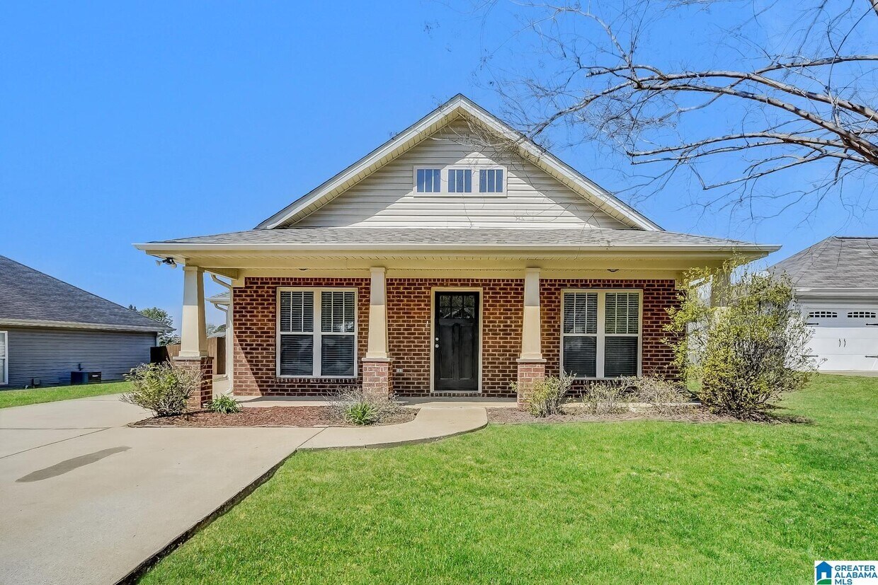 149 Rossburg Dr, Calera, AL 35040 House Rental in Calera, AL