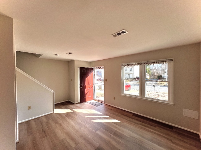 Foto del edificio - 167 Stonegate Dr