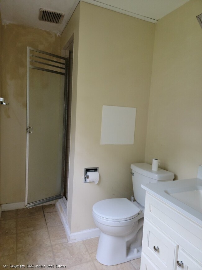 Primary Bath - 26 Valley Ln