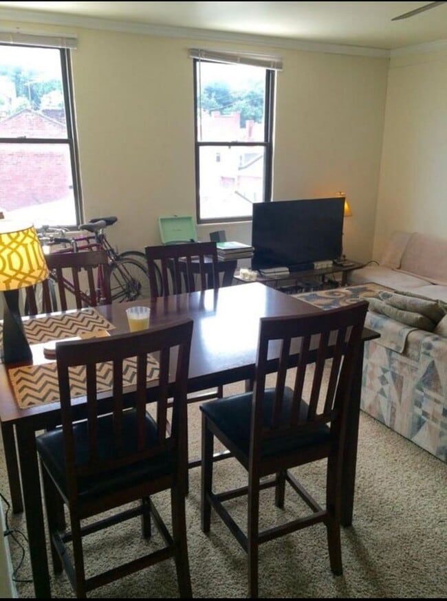 Photo - 107 S 12th St Apartment