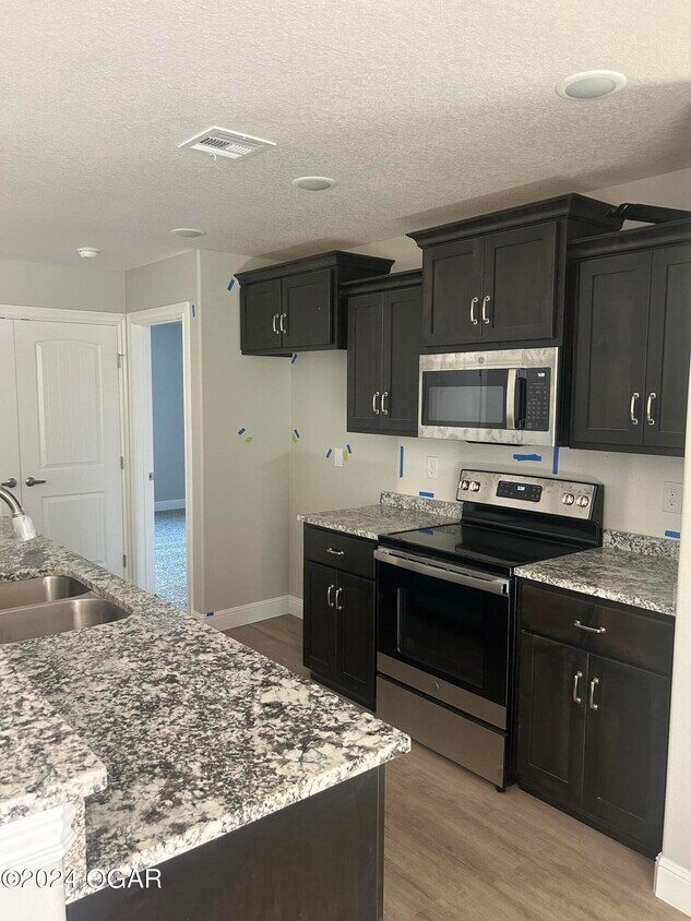 Foto del edificio - 419 N Jackson Ave