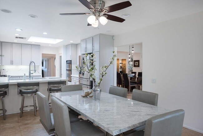 Building Photo - 2 Lehigh Ct