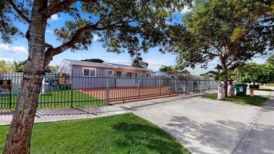 Building Photo - 15704 SW 302nd Terrace Building Photo - 15704 SW 302nd Terrace