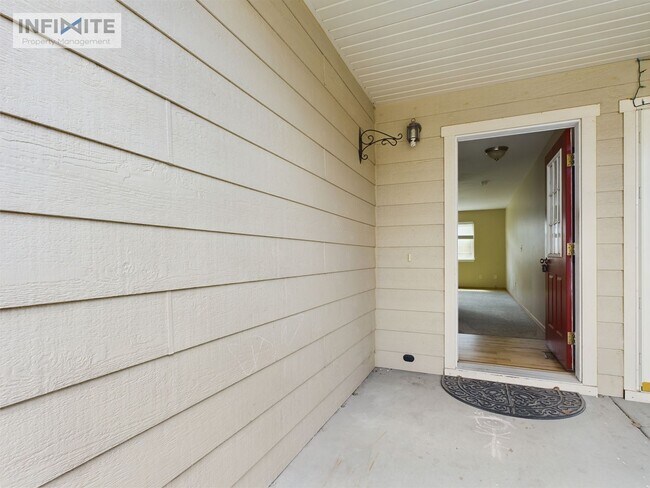 Foto del edificio - 3 Bedrooms | 2.5 Baths | 2-Car Garage