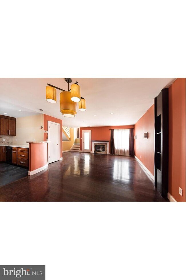 108 Pamela Ct Unit 610, Levittown, PA 19057 Condo for Rent in Levittown, PA